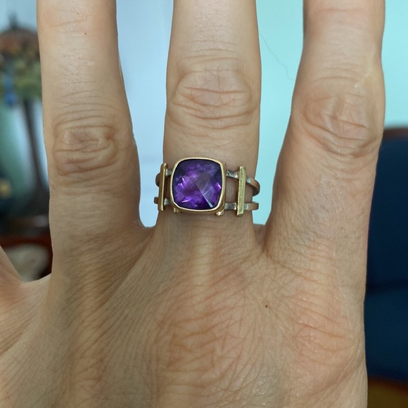 Gold and silver combination amethyst ring. Size 7. - Picture 3 of 8